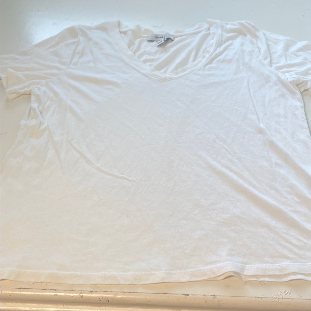 Forever 21 2X White Short Sleeve V Neck Basic T Shirt